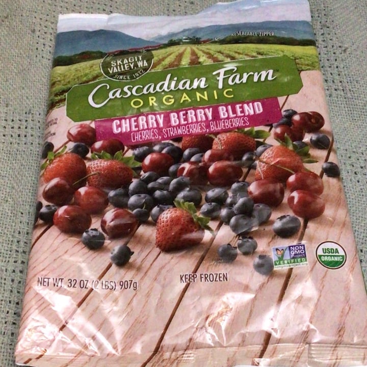 Cascadian Farm Cherry Berry Blend Reviews abillion