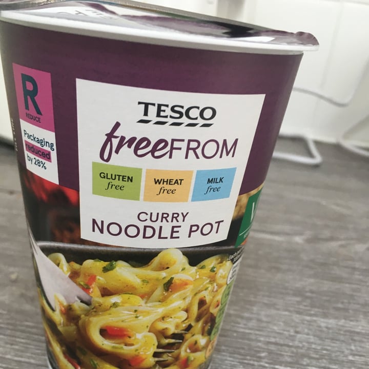 Tesco Curry Noodle Pot Review abillion