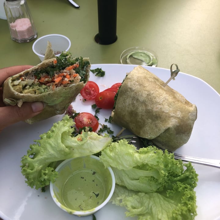 Kale Me Crazy Alpharetta Alpharetta, United States Vegan Wrap Review