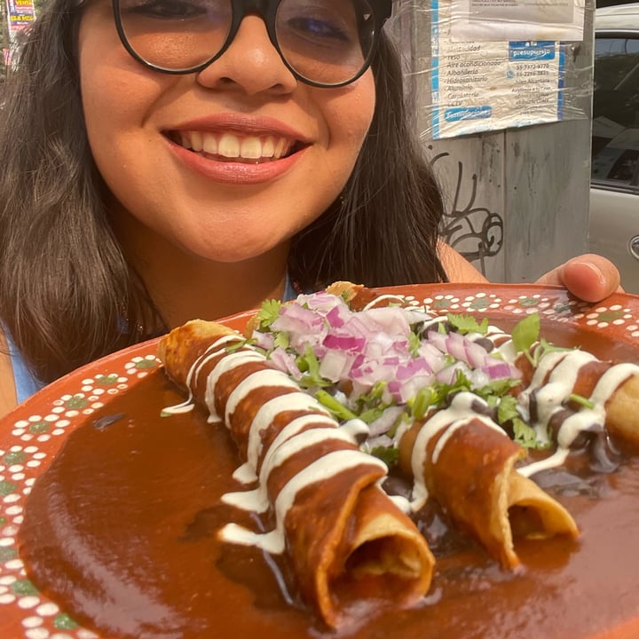 Mictlan Antojitos Veganos Narvarte Poniente, Ciudad de México, Mexico