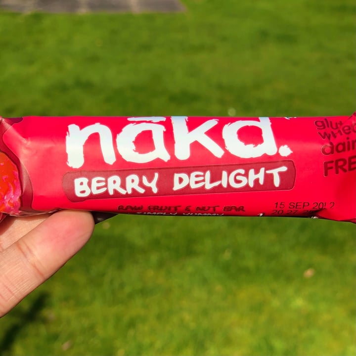 Nākd. Berry Delight Bar Review abillion
