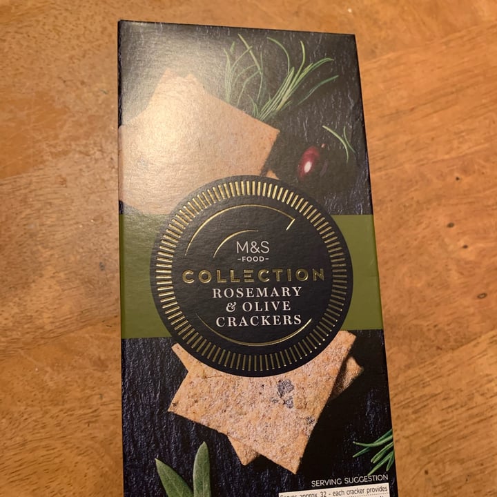 Marks and Spencer Rosemary and Olive Crackers Reviews | abillion