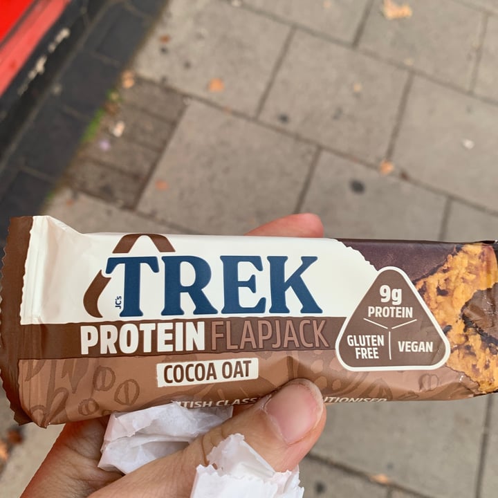 TREK Cocoa Oat Protein Flapjack Review abillion