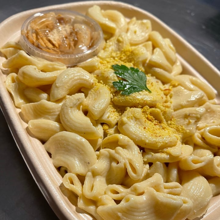 Pure Kitchen Vegan Restaurant Gray Gables, Tampa, United States Mac