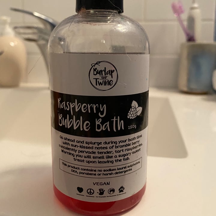 Burlap and twine Raspberry Bubble Bath Review abillion