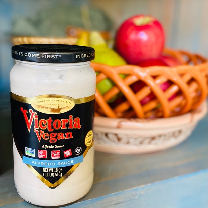 Victoria Fine Foods Alfredo Sauce Review abillion