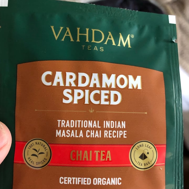 Vahdam Cardamom spiced chai tea Review abillion