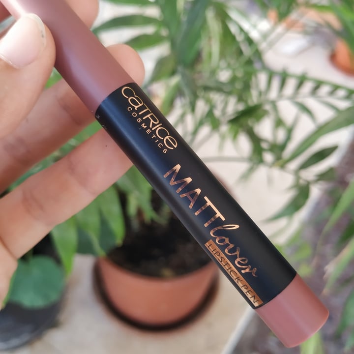 Catrice Cosmetics Matt lover Lipstick Reviews | abillion