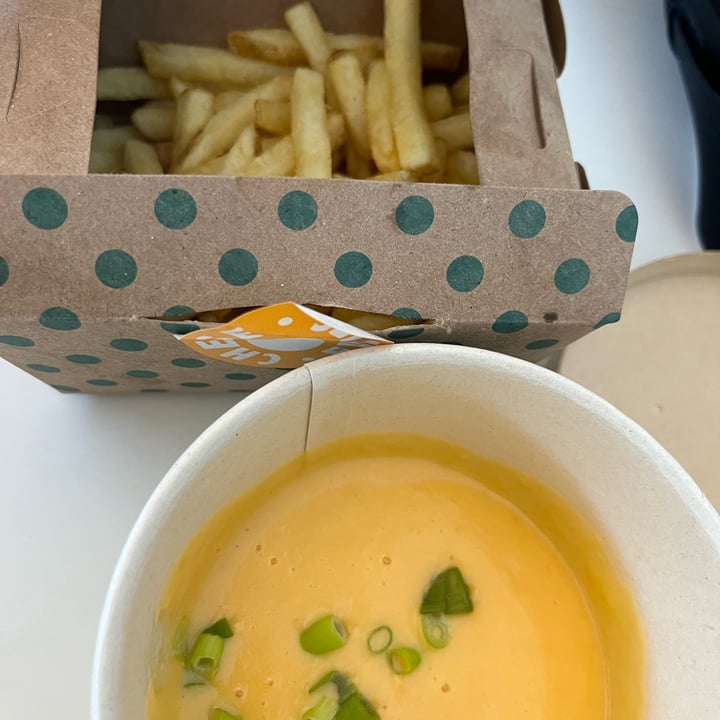Amy's Drive Thru Cheese Fries Reviews abillion