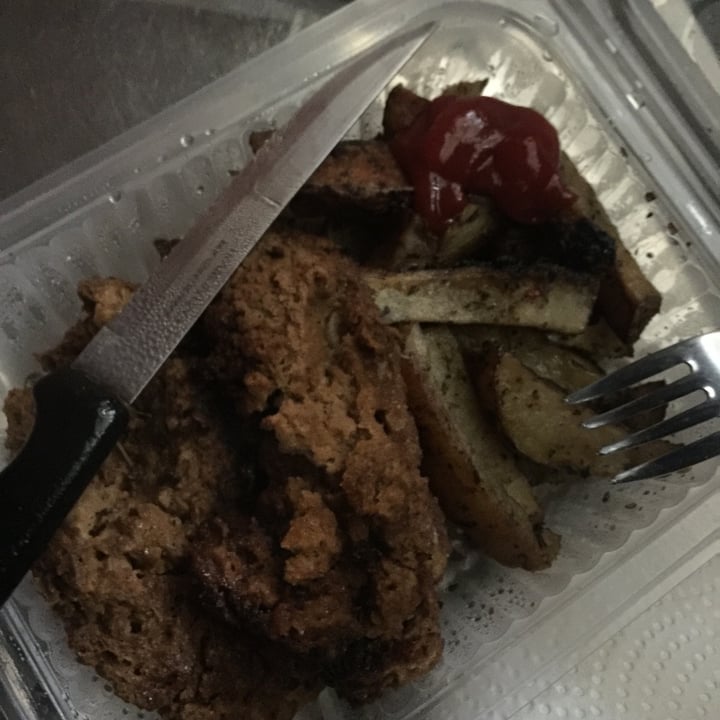 review photo of Curry Green Market & Coffee Bife de seitán con papas shared by @marzonicolas on 09 Jul 2022 - review
