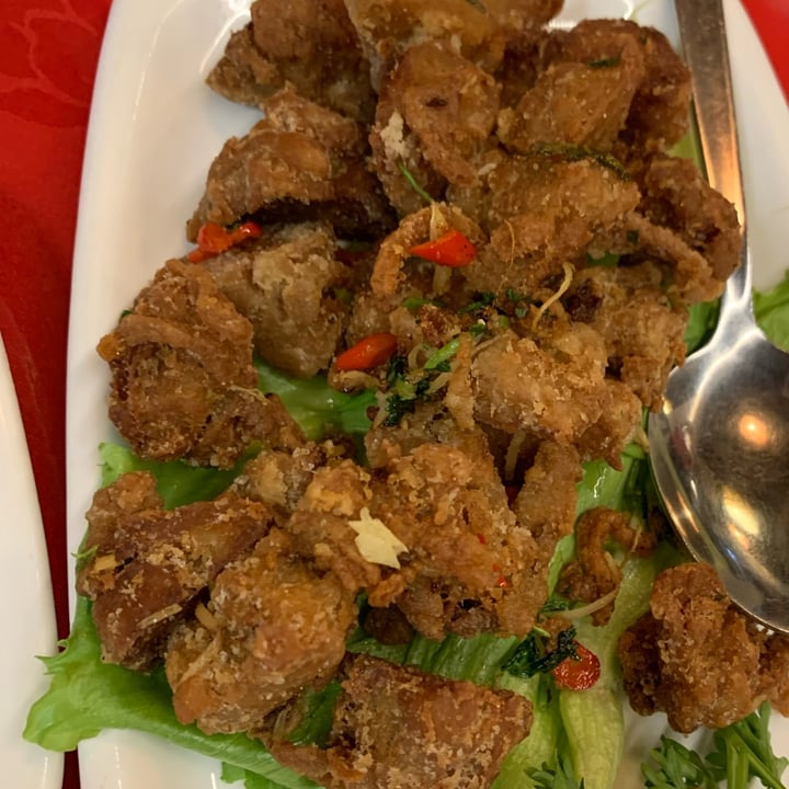 Eight Treasures Outram, Singapore Salt n pepper chicken Review abillion