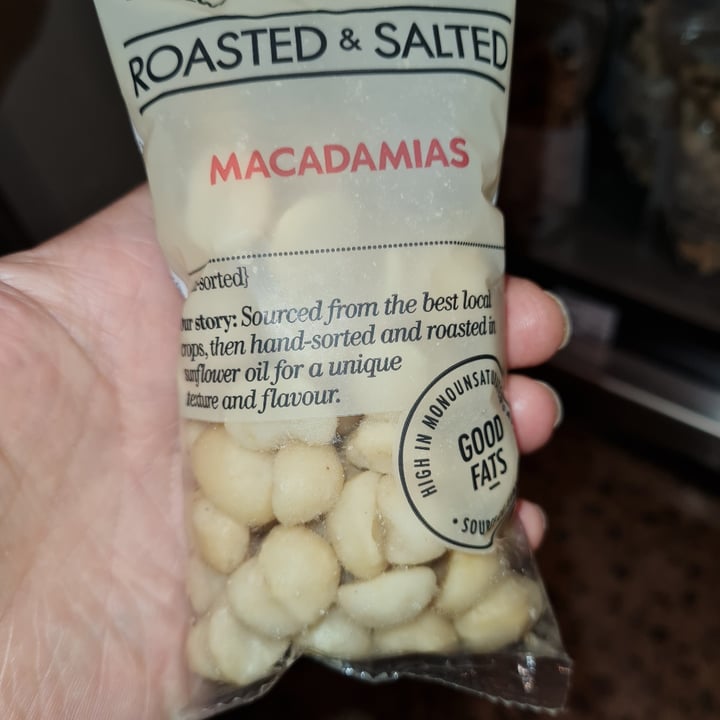 Woolworths Food Macadamia Nuts Roasted & Salted Review abillion