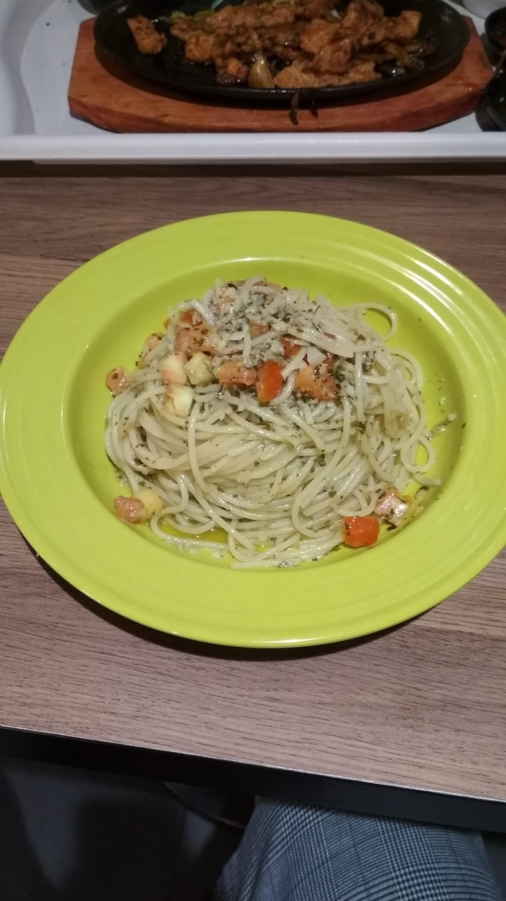 review photo of Cucina 17 Pasta & Grill Pesto Spaghetti shared by @lekhong on 25 Aug 2020 - review