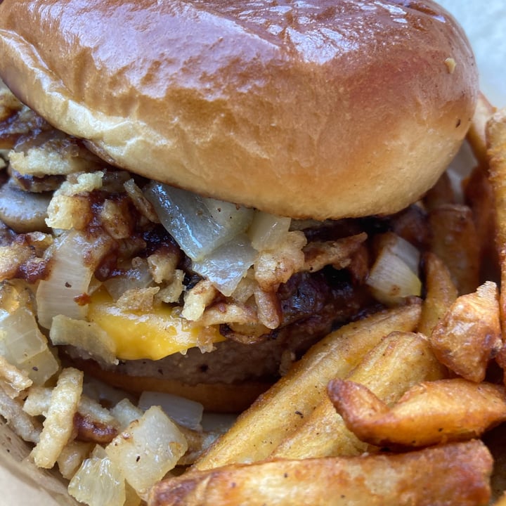 Chicana Fullerton, United States The Mushroom Steak Burger Review