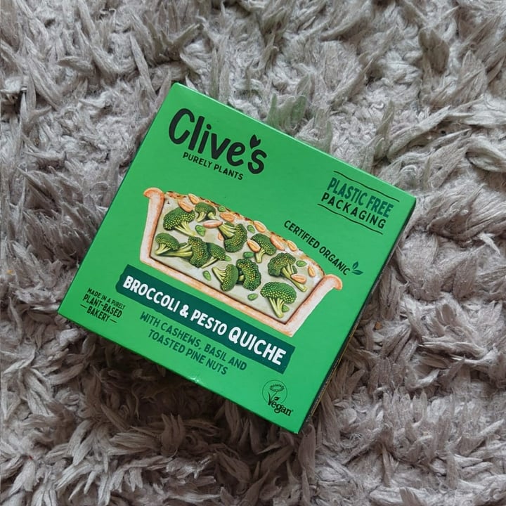 Clive’s Broccoli and Pesto Quiche Review abillion