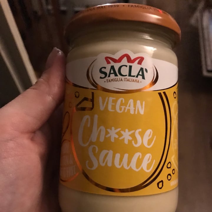 Sacla' Vegan cheese Sauce Review abillion