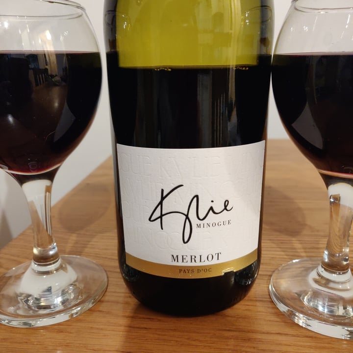 Kylie Minogue Wine Kylie Minogue Merlot Review abillion