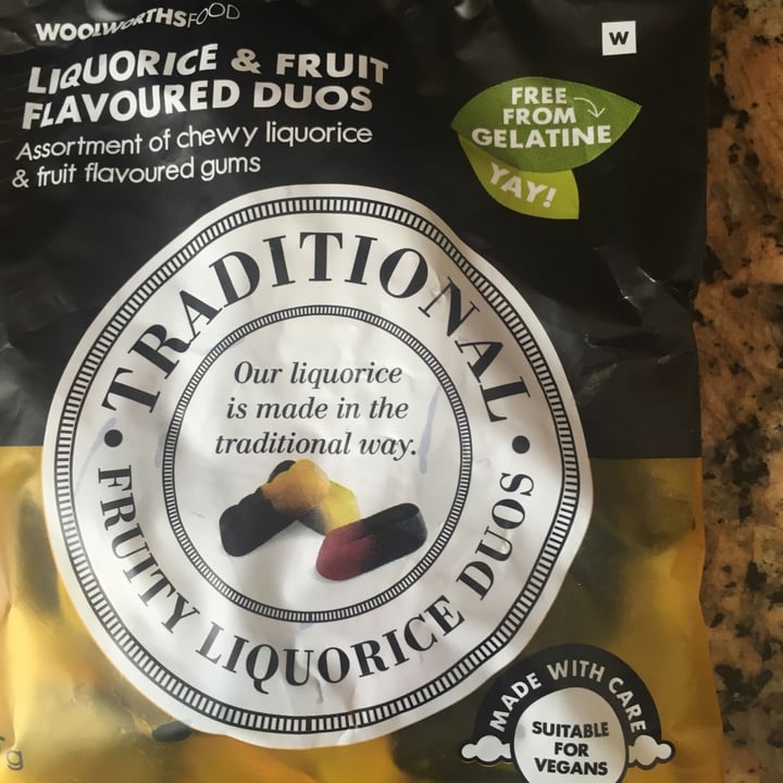 Woolworths Liquorice & Fruit Flavoured Duo Review abillion