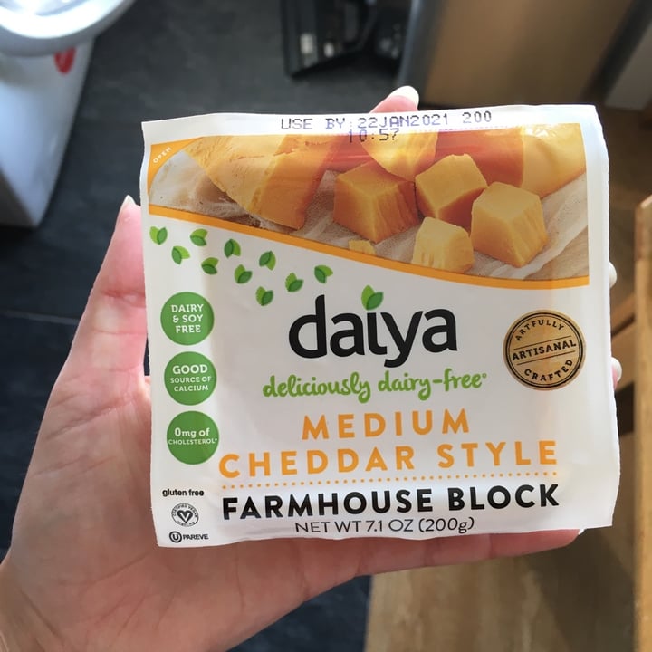 Daiya Medium Cheddar Style Farmhouse Block Review Abillion 