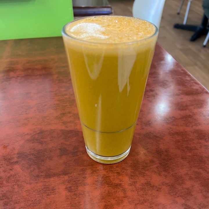 Fruits & Roots Bryanston, Johannesburg, South Africa Detox Juice Review