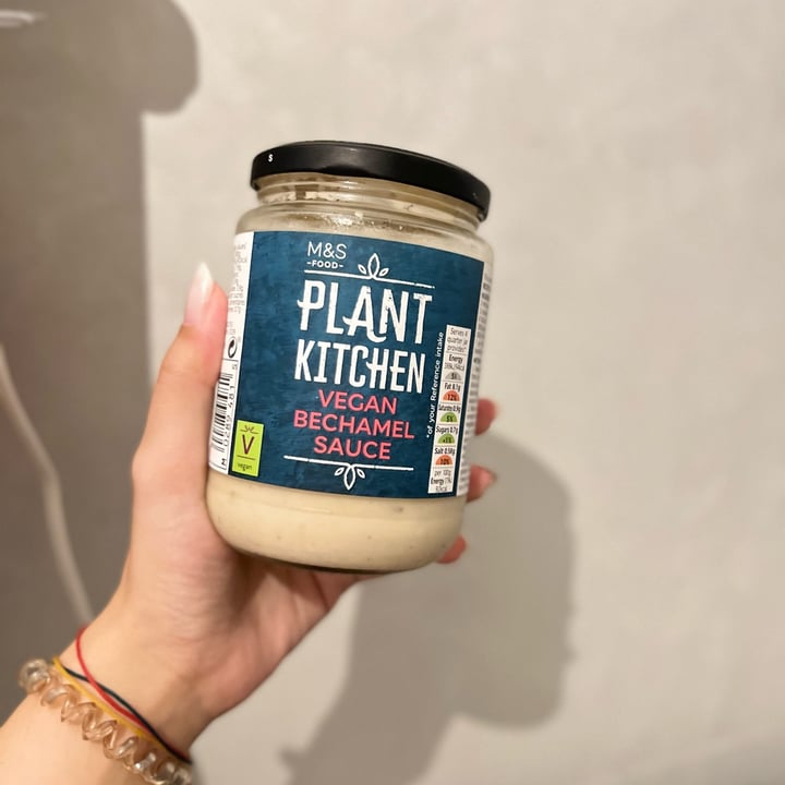 review photo of Marks and Spencer vegan bechamel sauce shared by @haylie on 16 May 2022 - review
