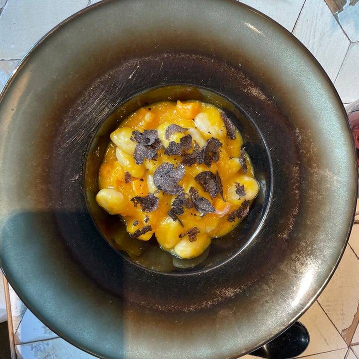 Soulgreen Milano, Italy Gnocchi con zucca e tartufo Review abillion