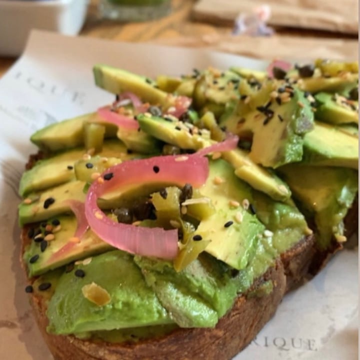 Fabrique Pão e Café Avocado Toast Reviews abillion