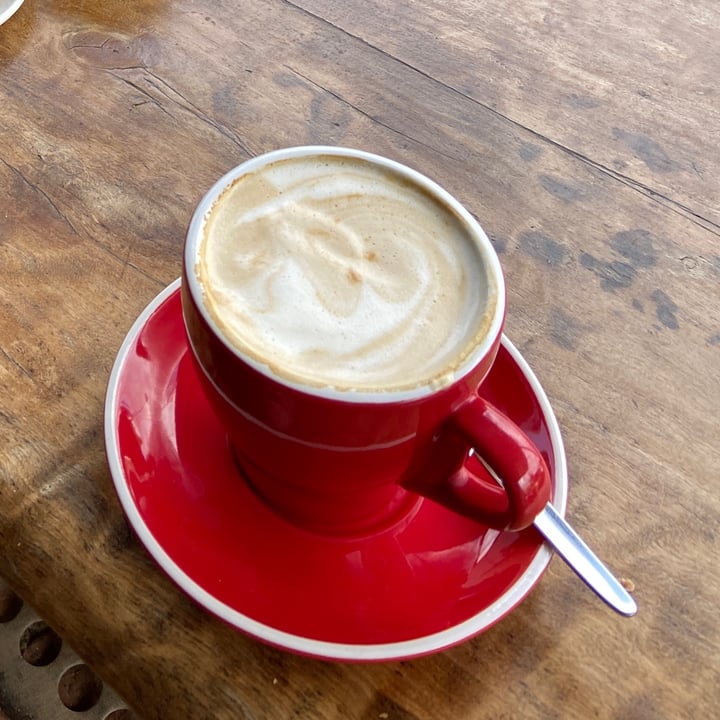 photo of Highland Coffee Roastery Cappuccino shared by @gracedocarmo on  26 Mar 2022 - review