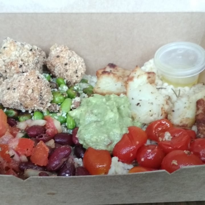 review photo of Avorush BYO vegan bowl shared by @lekhong on 01 Dec 2020 - review