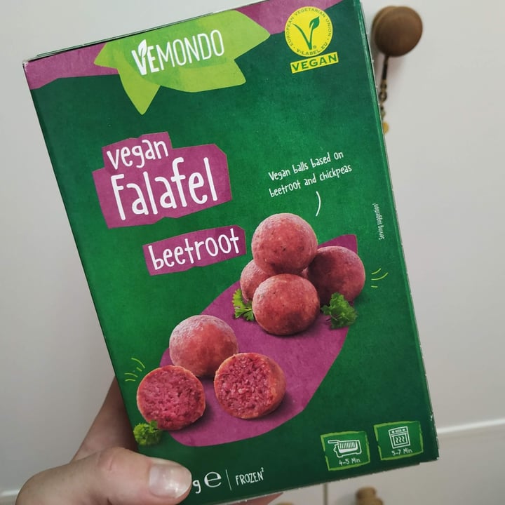 photo of Vemondo Vegan Falafel Beetroot shared by @ditovegan on  10 Sep 2021 - review