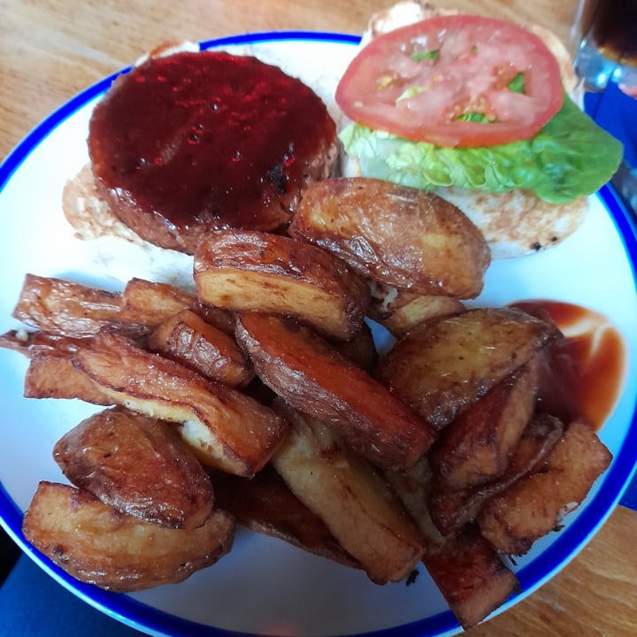 Riverside Kelham Neepsend, United Kingdom Seitan burger and chunky chips Review abillion