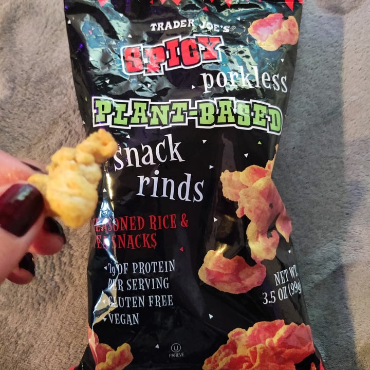 Trader Joe's Spicy porkless plantbased snack rinds Review abillion