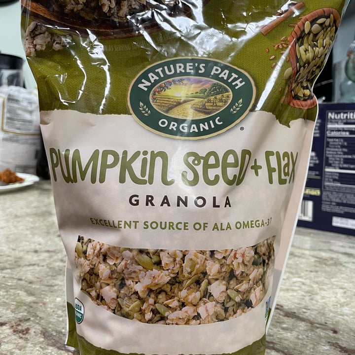 Nature's Path Foods Nature's Path Pumpkin Seed + Flax Granola Review