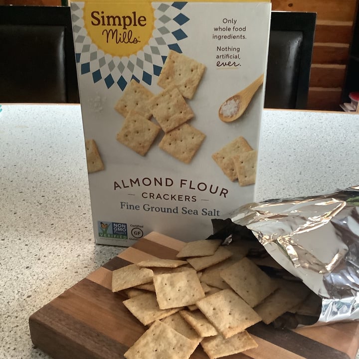 Simple Mills Almond Flour Crackers Review abillion