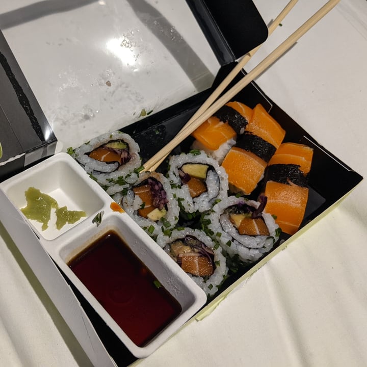 Wasabi United Kingdom Vegan mini Xalmon set Review abillion