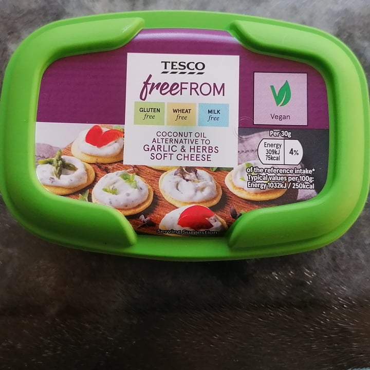 Asda Free From Coconut oil alternatives to garlic & herbs soft cheese