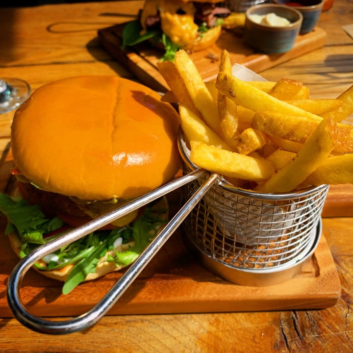 ARCH Clapham Vegan Burger Reviews abillion
