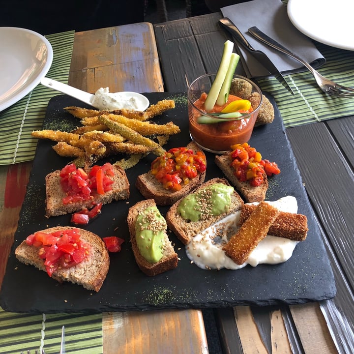 Cavoli Nostri Napoli, Italy Antipasto misto Review abillion