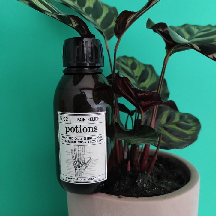 Potions BCN Pain Relief Grapeseed Oil & Essential Oils of Geranium