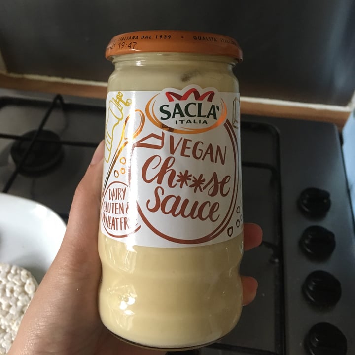 Sacla' Vegan cheese Sauce Review abillion