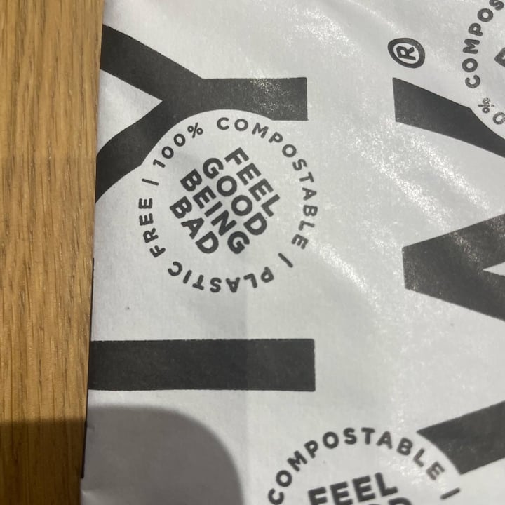 review photo of Dirty Cow Honey Come Home Chocolate Bar shared by @veganarian-yogi on 12 Dec 2022 - review
