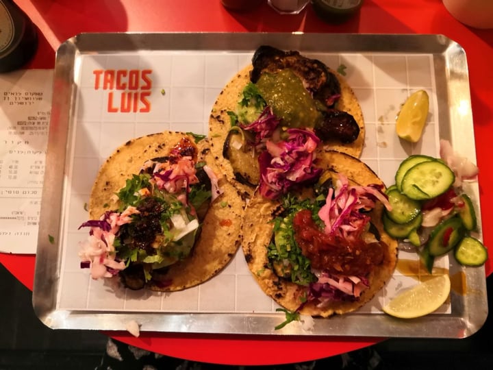 review photo of Tacos Luis Tacos De Berenjena Y Plátano Macho shared by @alejandraa8 on 24 Jan 2020 - review