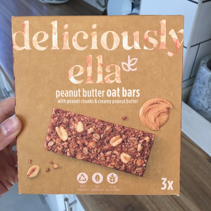 Deliciously Ella Deliciously Ella Baked Oat Bar Peanut Butter Review