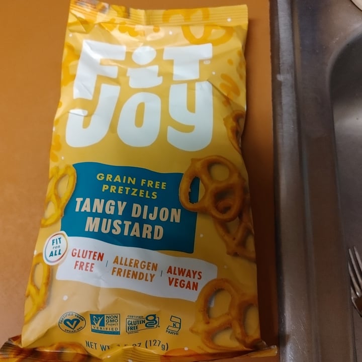 FitJoy Fitjoy Vegan Pretzels Dijon Mustard Review abillion