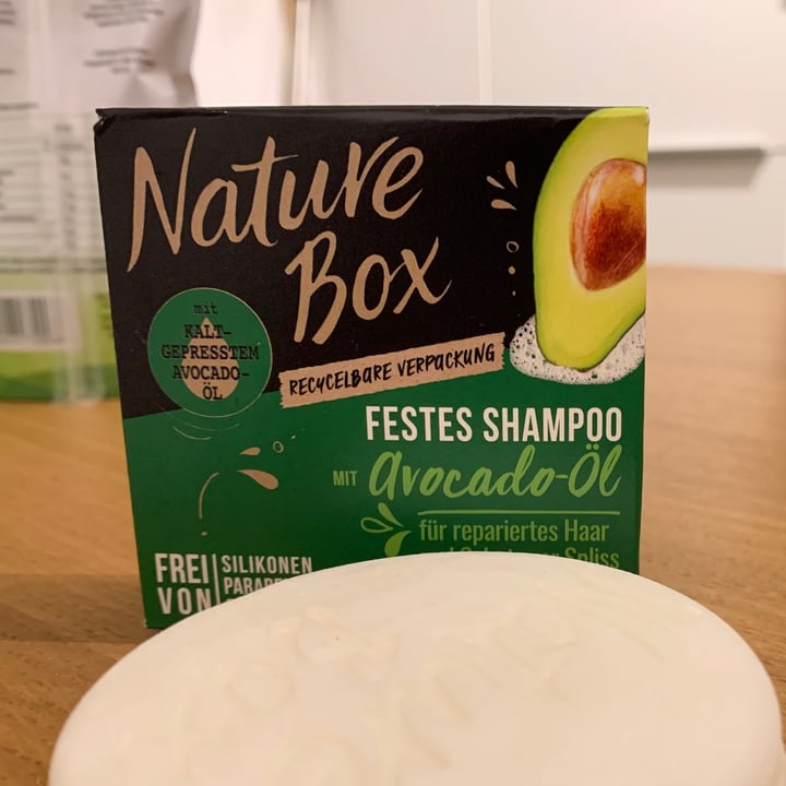 Nature Box Beauty Solid shampoo Review abillion