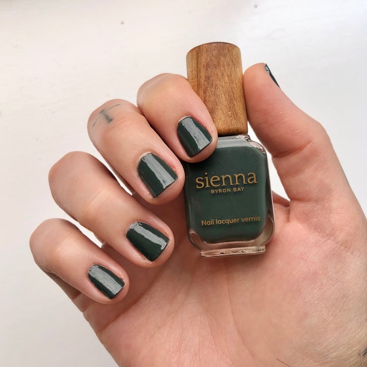 Sienna Byron Bay ‘Olivia’ nail polish Review abillion