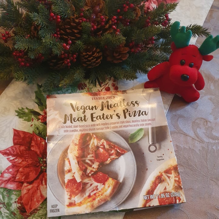 Trader Joe's Vegan meatless meat eaters pizza Review abillion