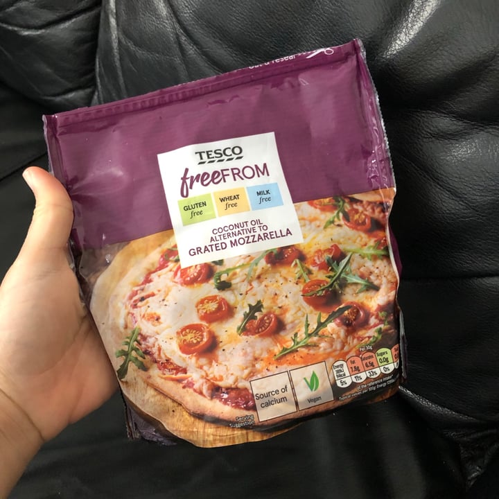 Tesco Free From Coconut Alternative to Grated Hard Cheese Review abillion