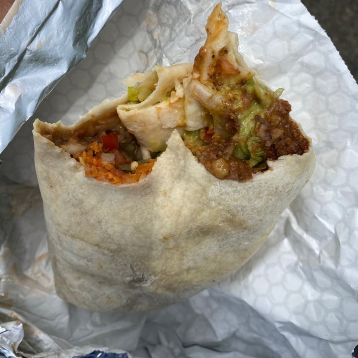 La Taquisa Victoria West, Victoria, Canada Vegan Chorizo Burrito Review abillion