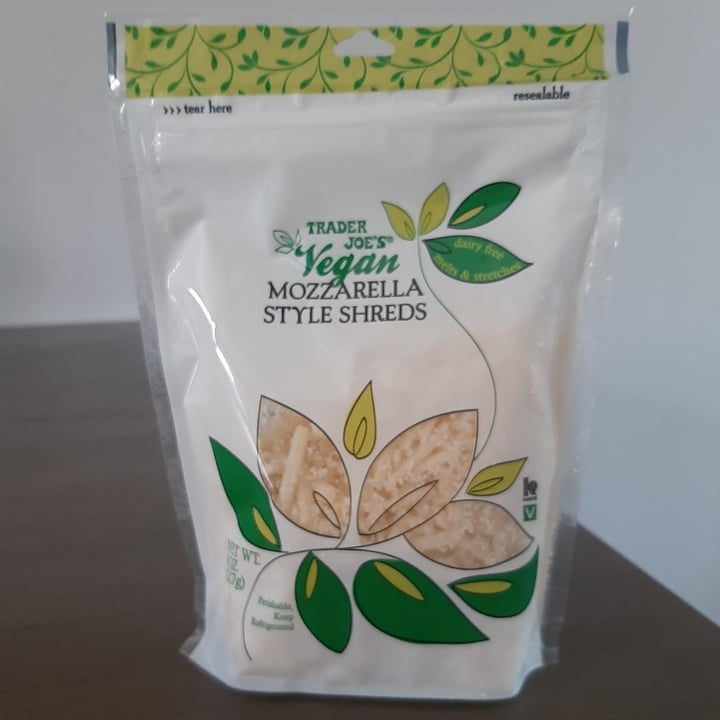 Trader Joe's Dairy Free Mozzarella Style Shreds Review abillion